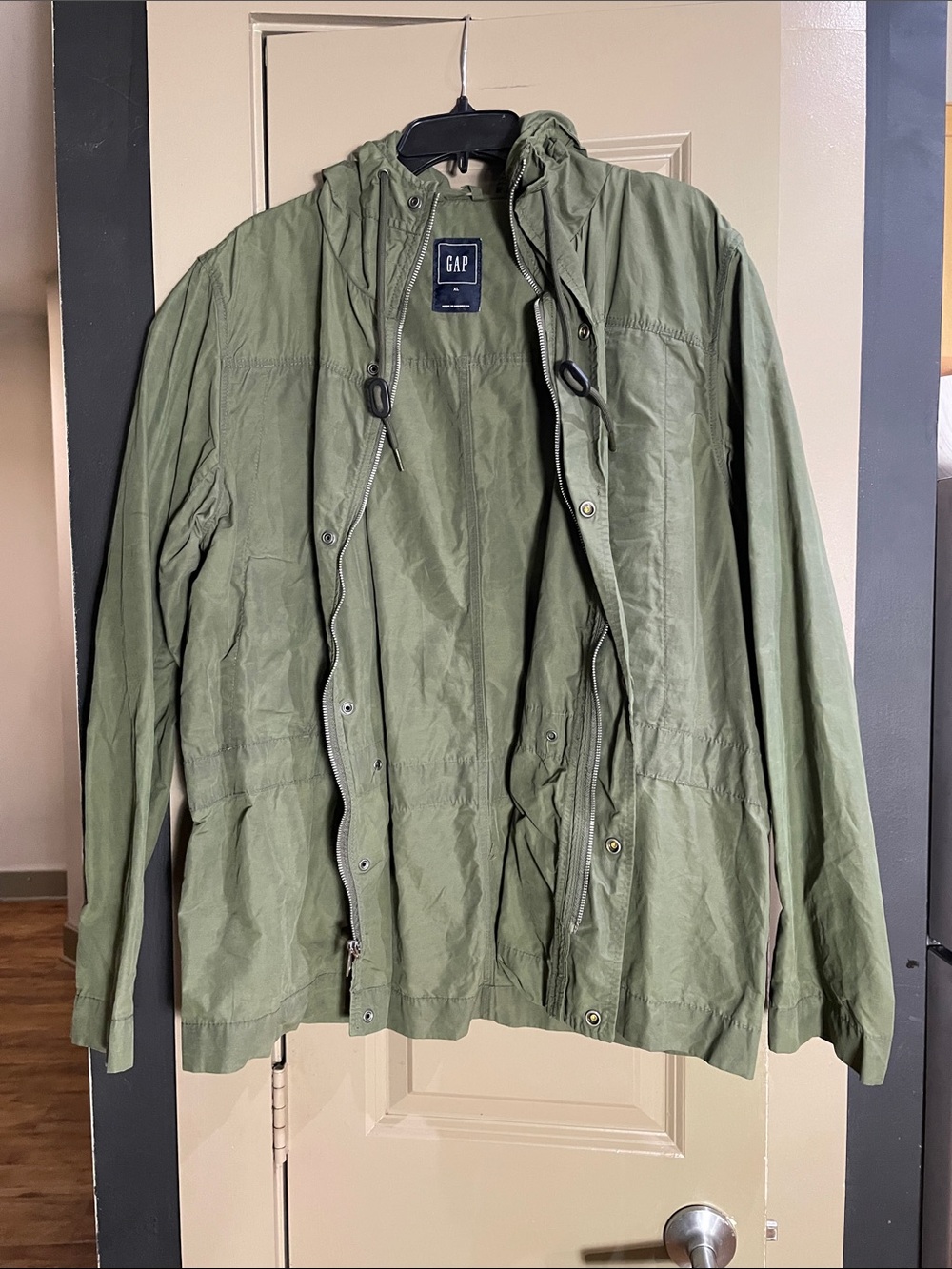GAP Men's Hooded Field Jacket in Olive